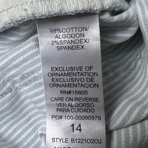 Democracy Pin striped Itty Bitty Boot Distressed Pant - Picture 5 of 13